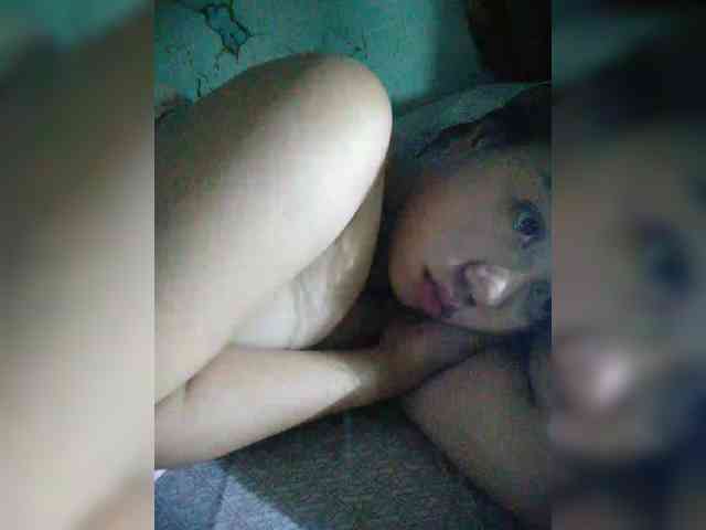 hornylittleprincess69 webcam