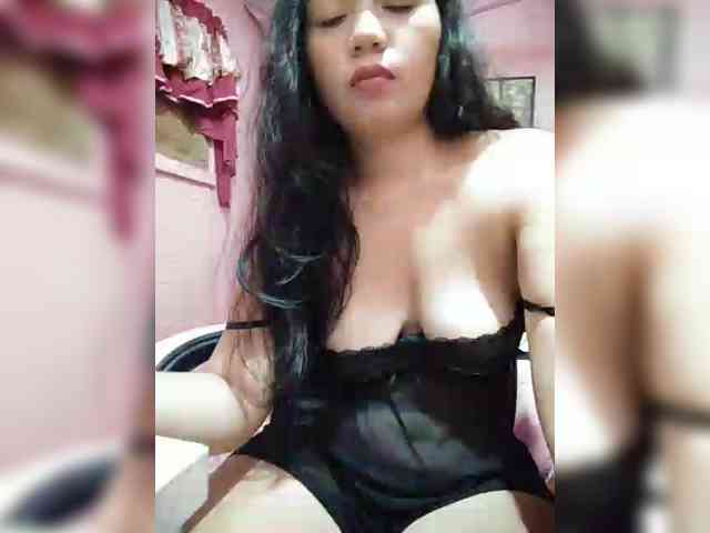 hornylittleprincess69