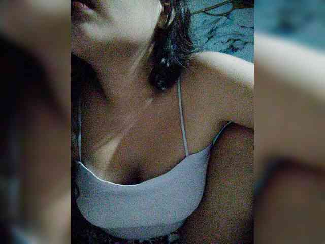 hornylittleprincess69