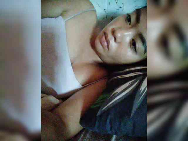 hornylittleprincess69