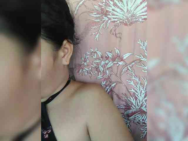 hornylittleprincess69