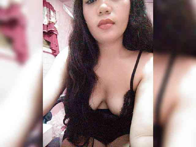 hornylittleprincess69