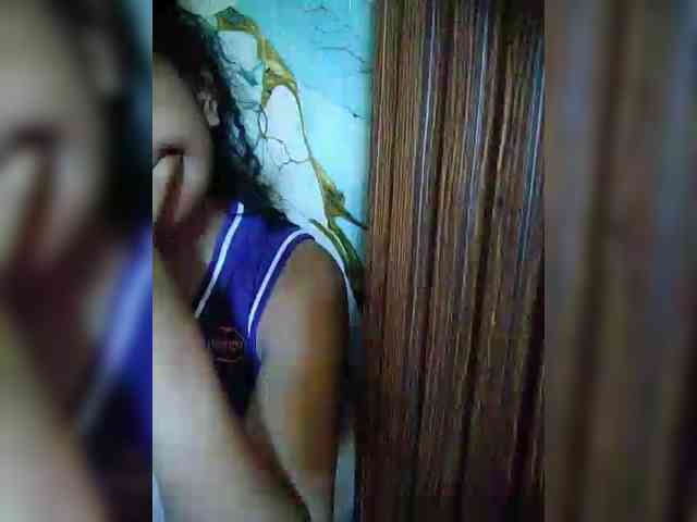 hornylittleprincess69 webcam