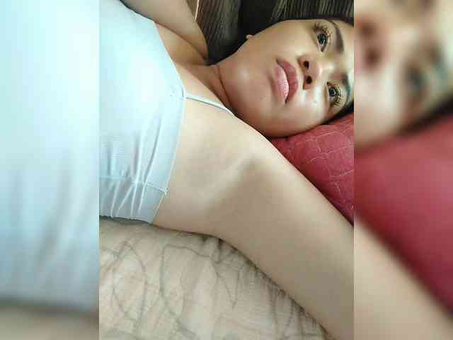hornylittleprincess69 webcam
