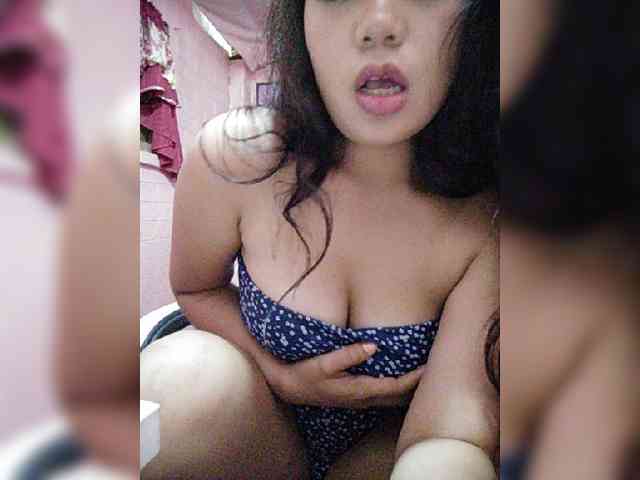 hornylittleprincess69 webcam