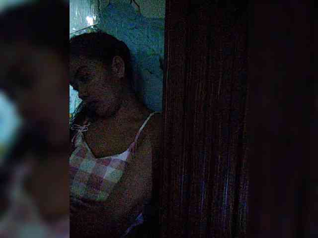 hornylittleprincess69