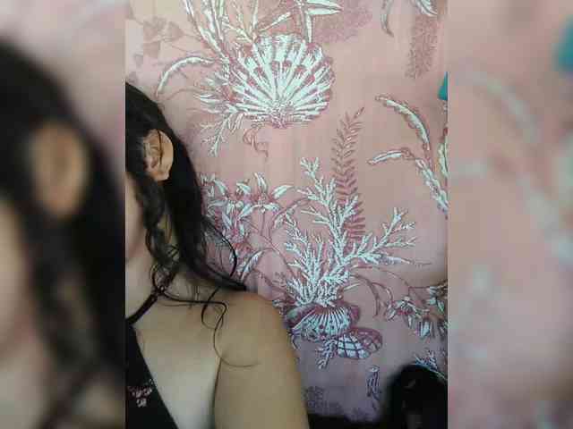 hornylittleprincess69