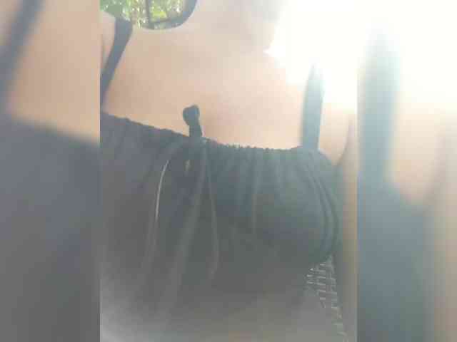 hornylittleprincess69 webcam