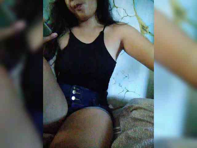 hornylittleprincess69 webcam