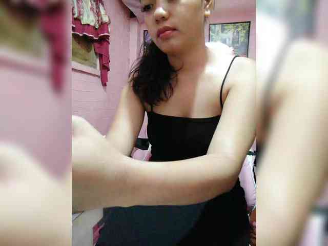 hornylittleprincess69