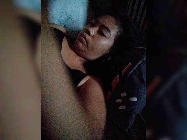 hornylittleprincess69 webcam