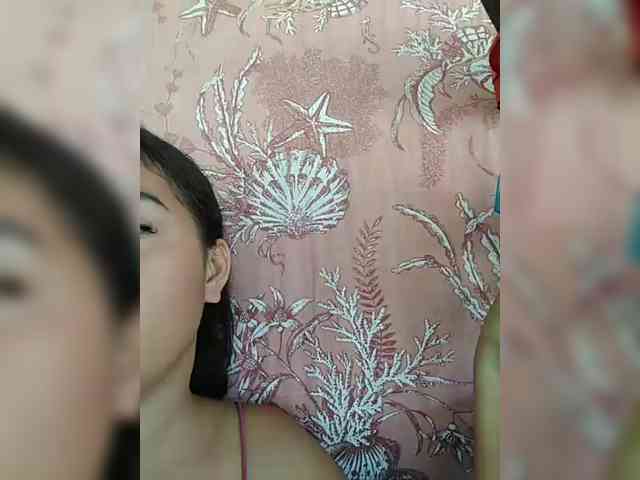 hornylittleprincess69