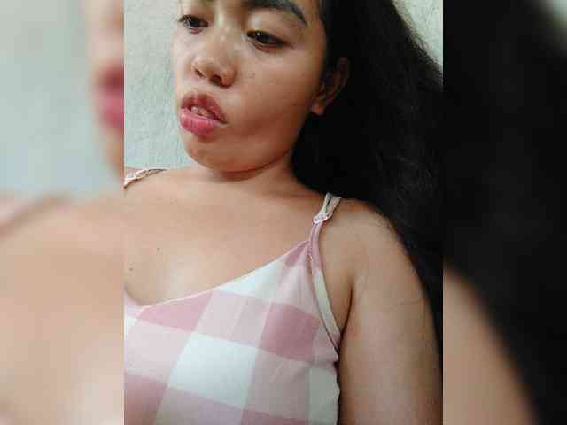 hornylittleprincess69 webcam