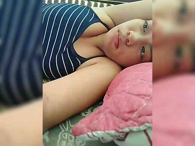 hornylittleprincess69 webcam