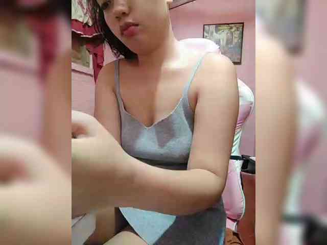 hornylittleprincess69 webcam