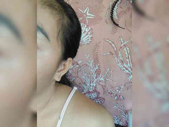 hornylittleprincess69 webcam