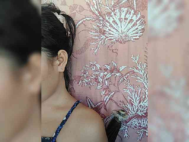 hornylittleprincess69 webcam