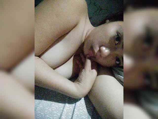 hornylittleprincess69 webcam