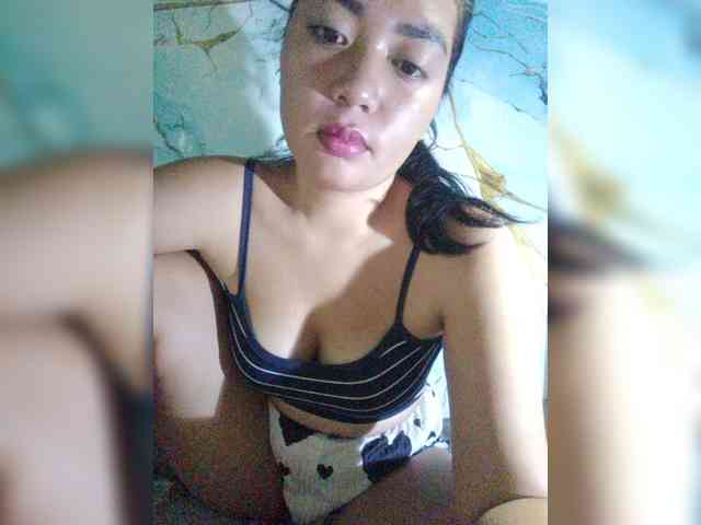 hornylittleprincess69 webcam