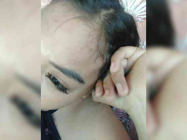 hornylittleprincess69