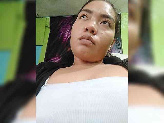 hornylittleprincess69 webcam