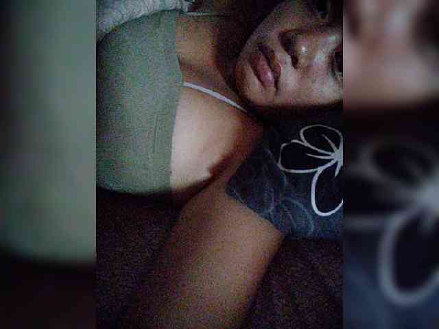 hornylittleprincess69 webcam