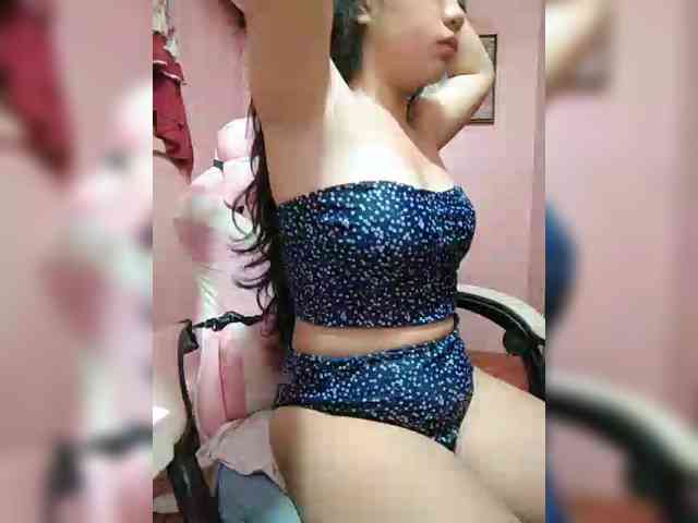 hornylittleprincess69 webcam