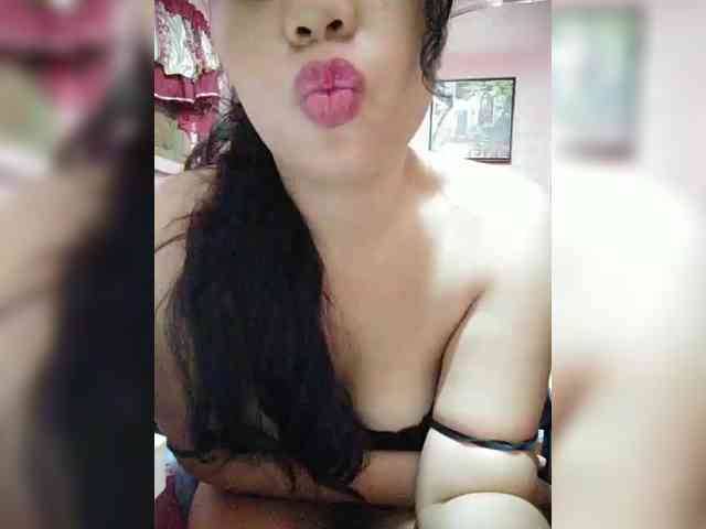 hornylittleprincess69