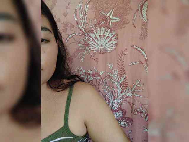 hornylittleprincess69 webcam