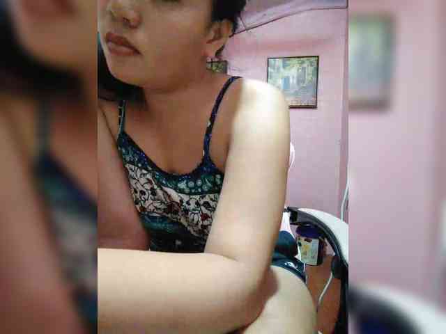 hornylittleprincess69 webcam