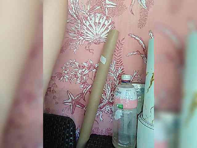 hornylittleprincess69