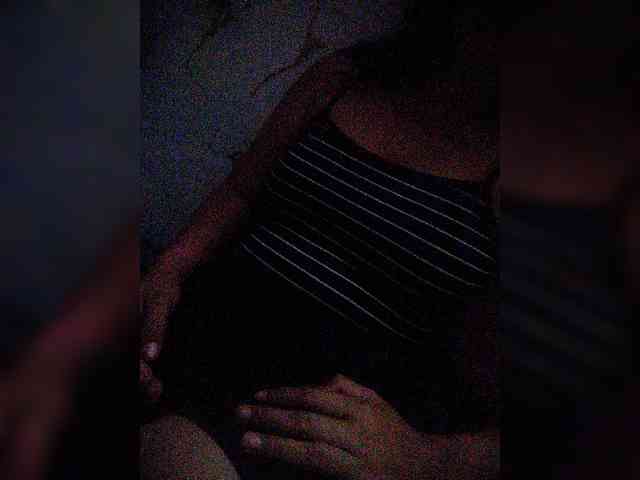 hornylittleprincess69 webcam