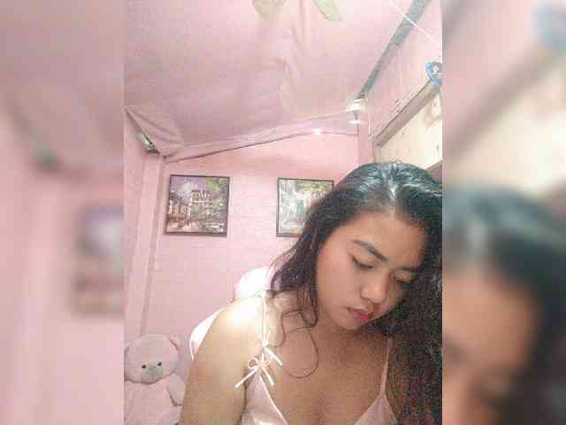 hornylittleprincess69 webcam