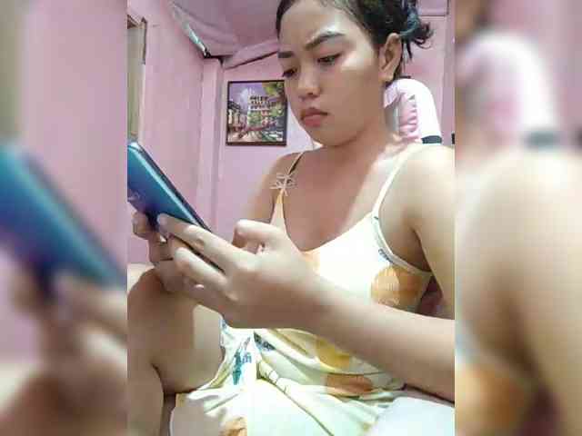 hornylittleprincess69