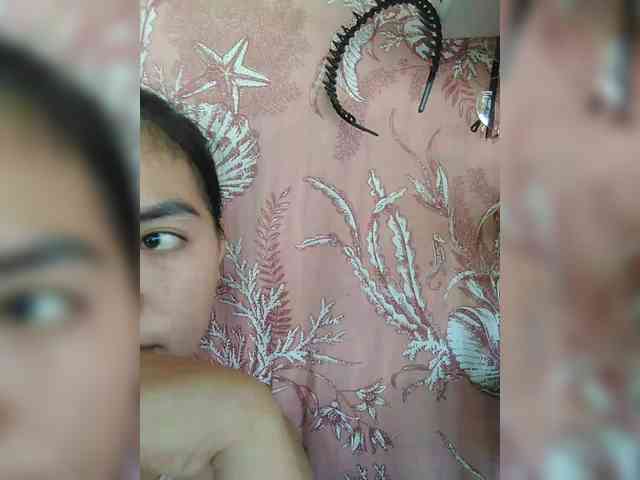 hornylittleprincess69 webcam