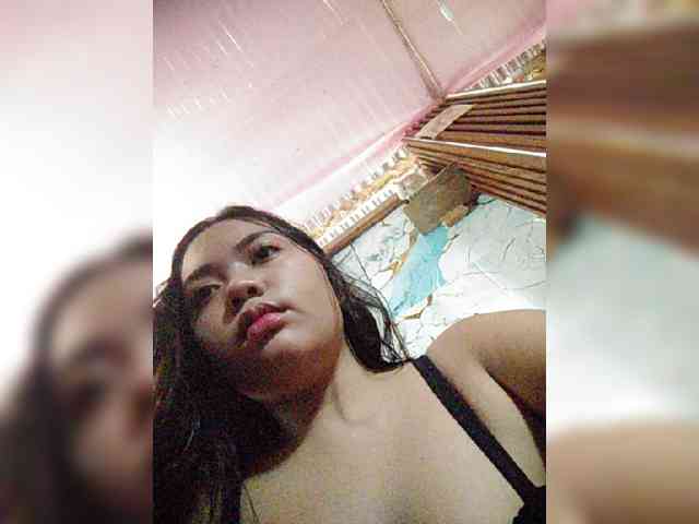 hornylittleprincess69