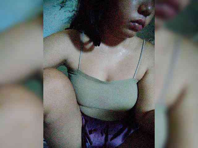 hornylittleprincess69 webcam