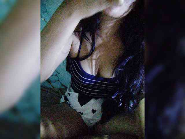 hornylittleprincess69 webcam