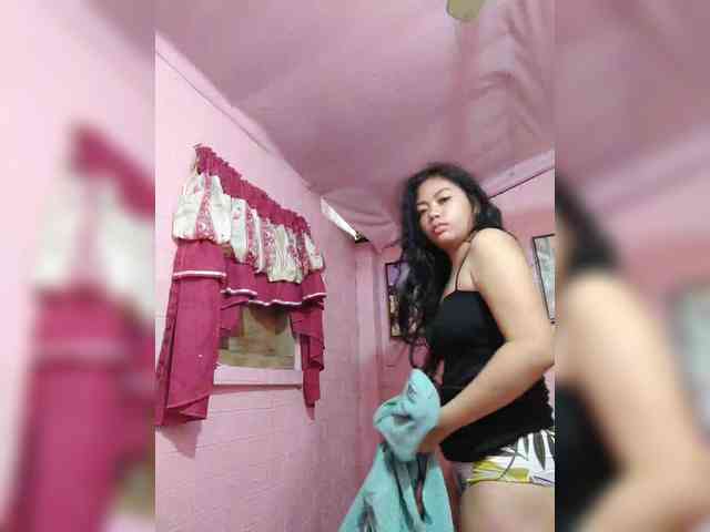 hornylittleprincess69