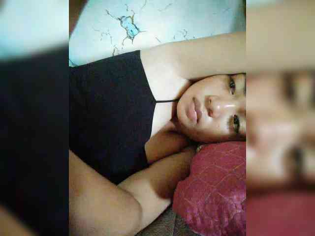hornylittleprincess69