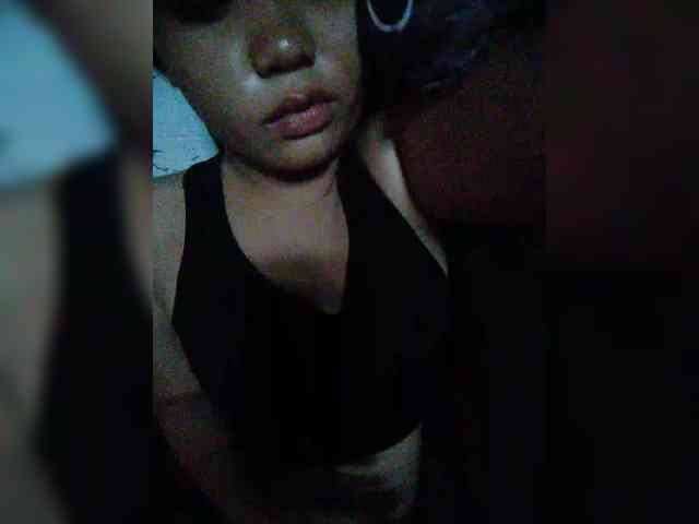 hornylittleprincess69