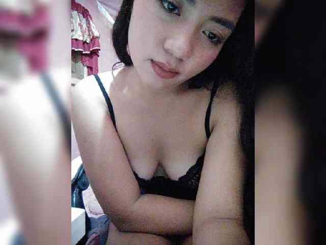 hornylittleprincess69