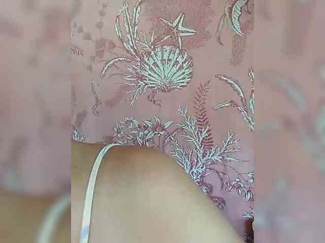 hornylittleprincess69 webcam