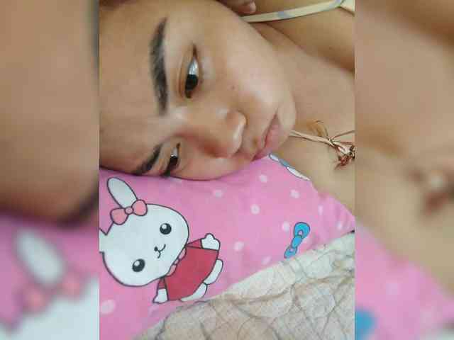 hornylittleprincess69 webcam