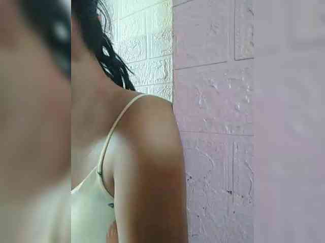 hornylittleprincess69 webcam