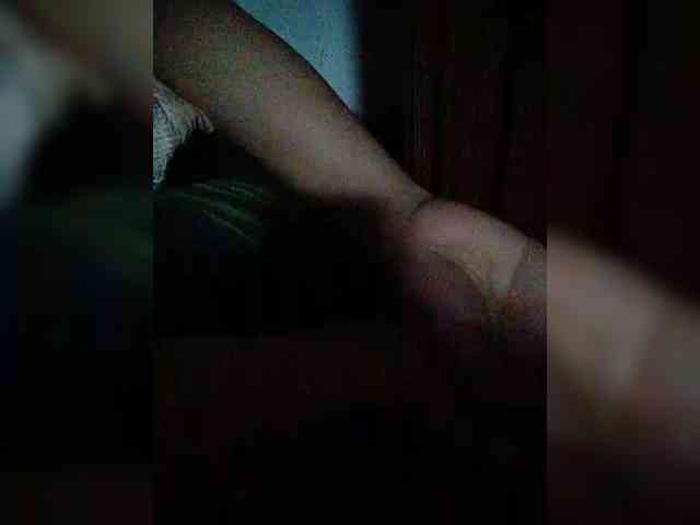 hornylittleprincess69