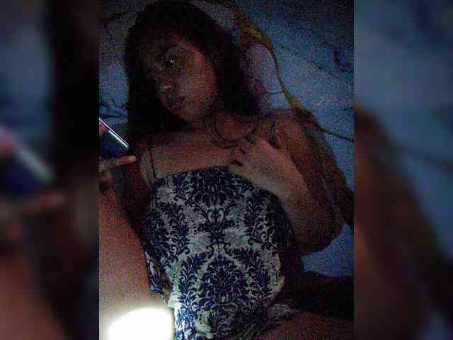 hornylittleprincess69