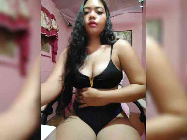 hornylittleprincess69