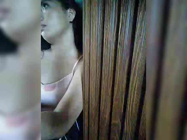 hornylittleprincess69 webcam