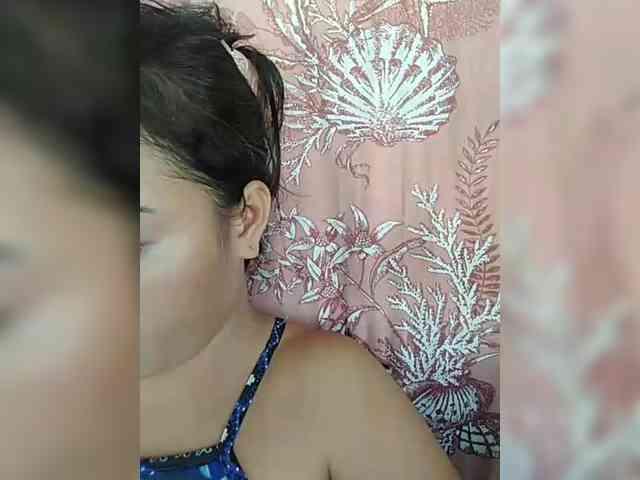 hornylittleprincess69 webcam